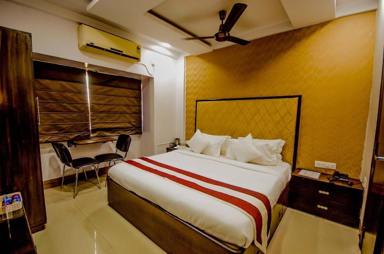 Hotel Q-Inn Kolkata Bagian luar foto