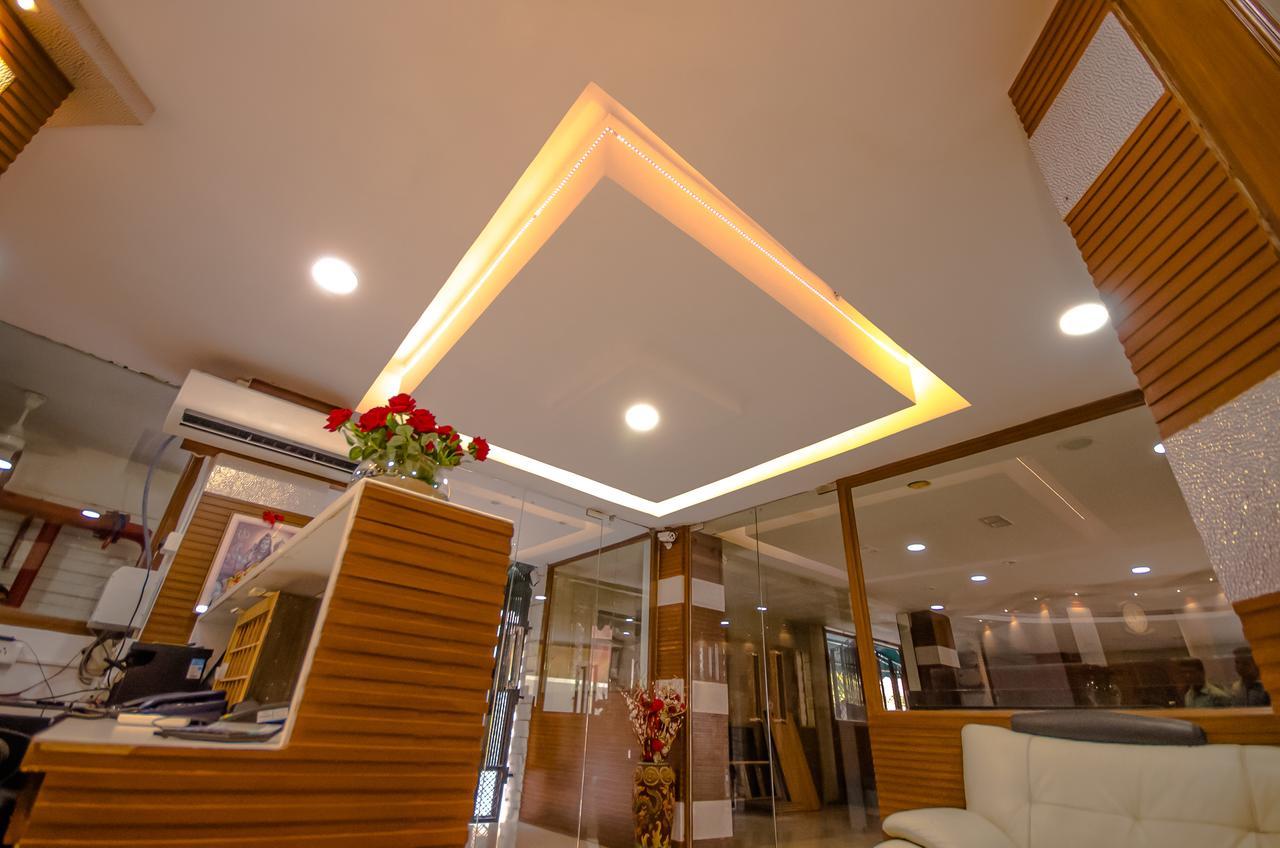 Hotel Q-Inn Kolkata Bagian luar foto